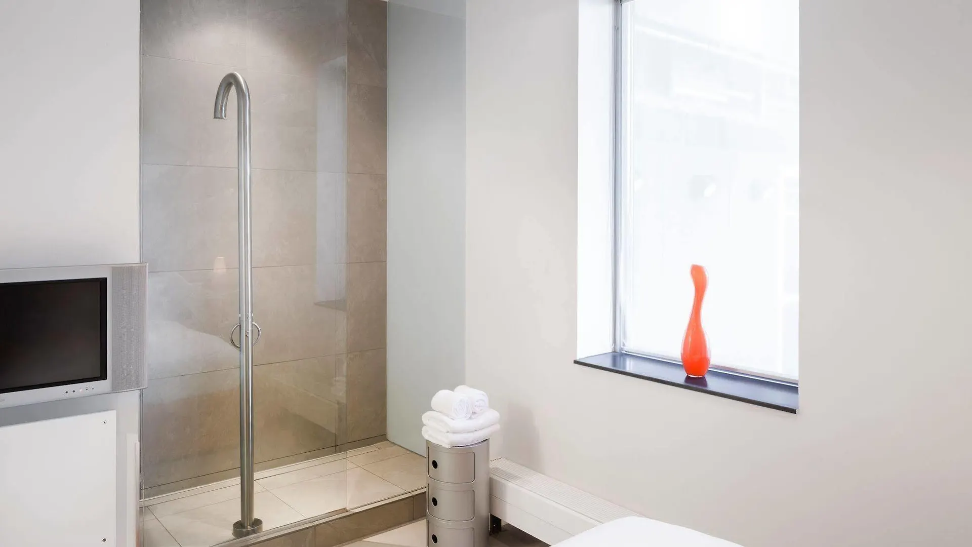 **** Hotel Stroom Rotterdam Nederland
